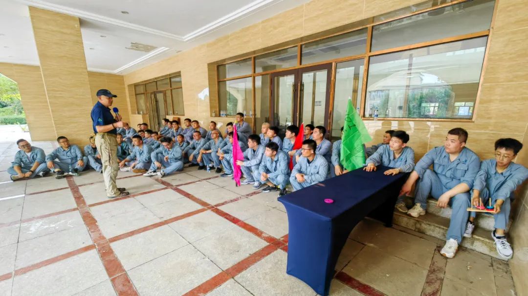 394f1071-8d72-4d40-a7be-66d83ee3b15f