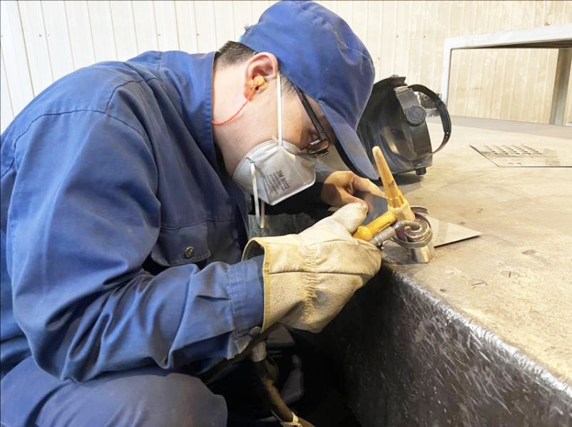 837fab9e-0a91-45f0-961a-5bd0d2424a48